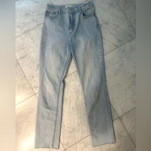 Abercrombie & Fitch 90s Slim Straight Ultra High Rise 6L